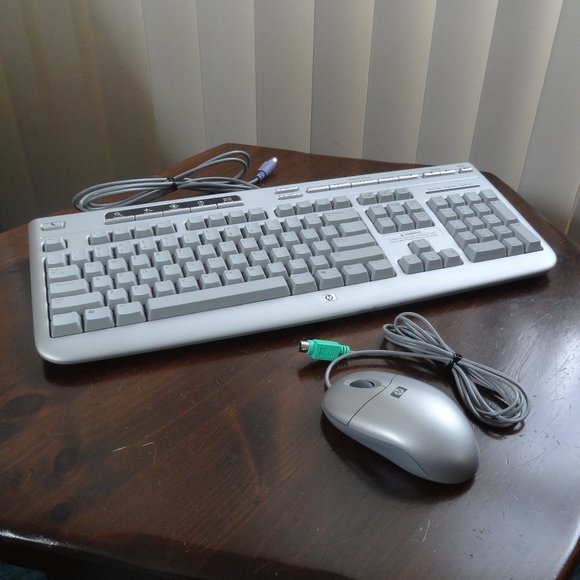 HP ~ MULTIMEDIA KEYBOARD - HP 5187-7583 ~ MOUSE - HP 5188-2467 ~ Hewlett Packard - Picture 1 of 10